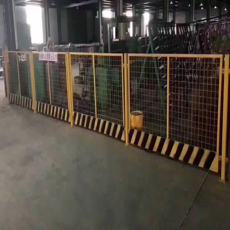 西藏工地防護(hù)欄桿